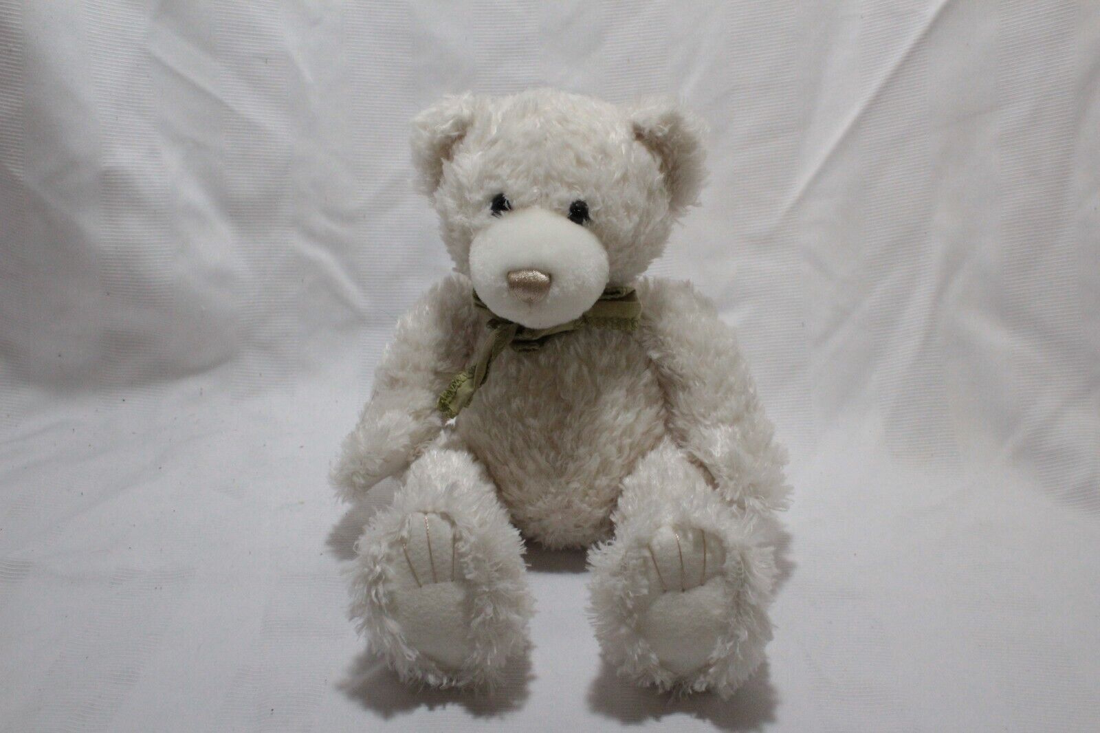 First & Main Plush  Bear White Scraggles 1864 Gently Used 8" Sitting