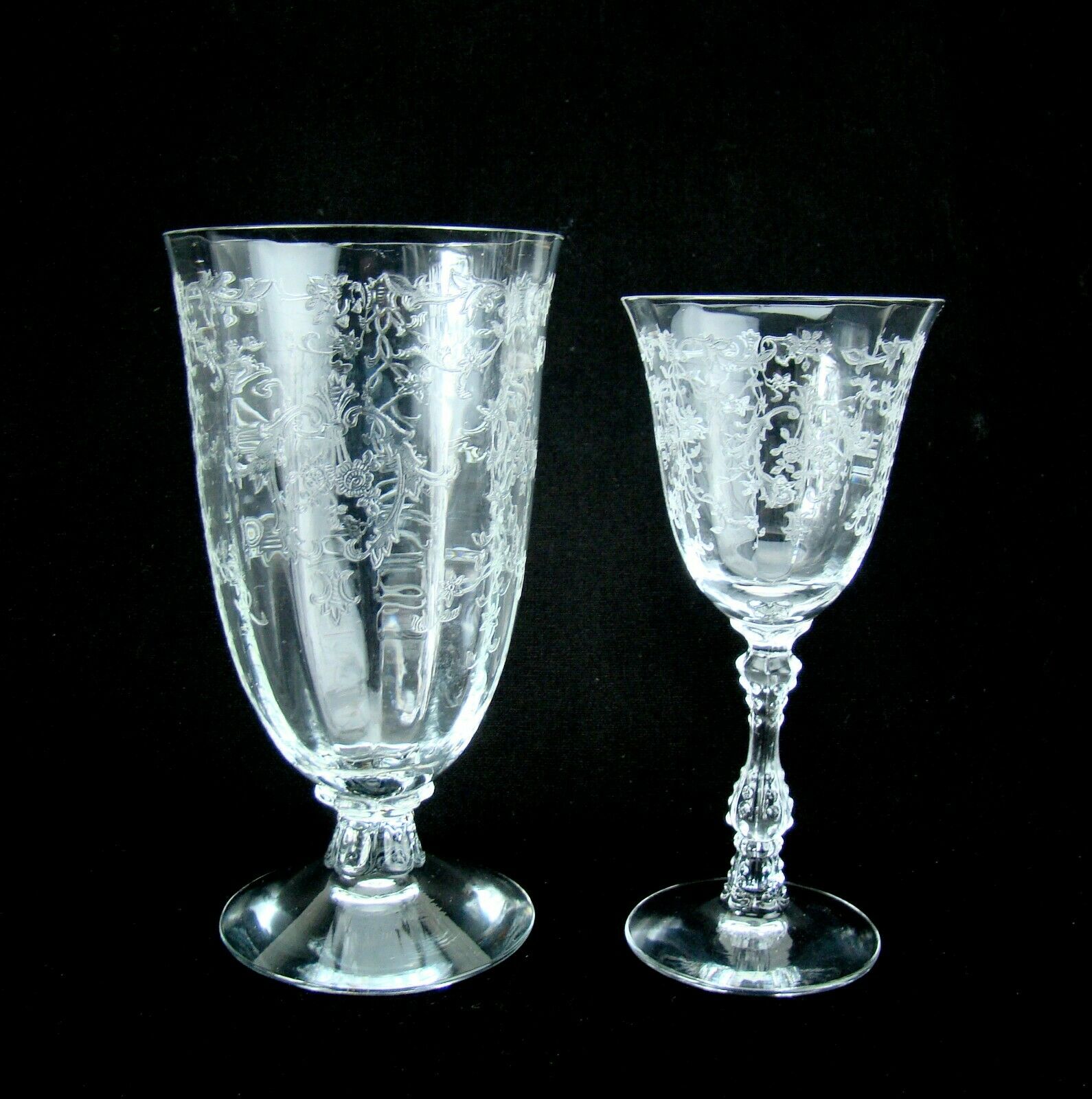 2 Vintage Fostoria "navarre" Etch Optic Crystal Stems 1 Iced Tea & 1 Wine Glass