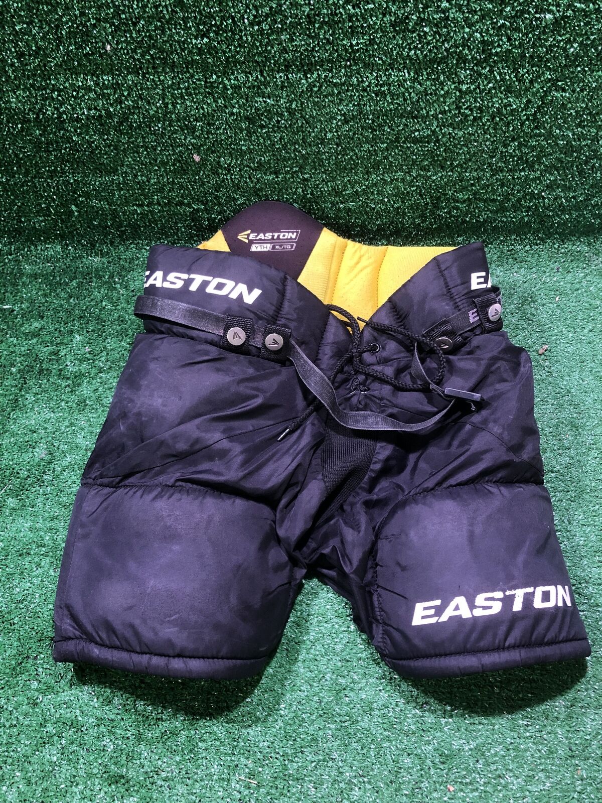 Easton Hockey Pants Youth Extra Large (xl)
