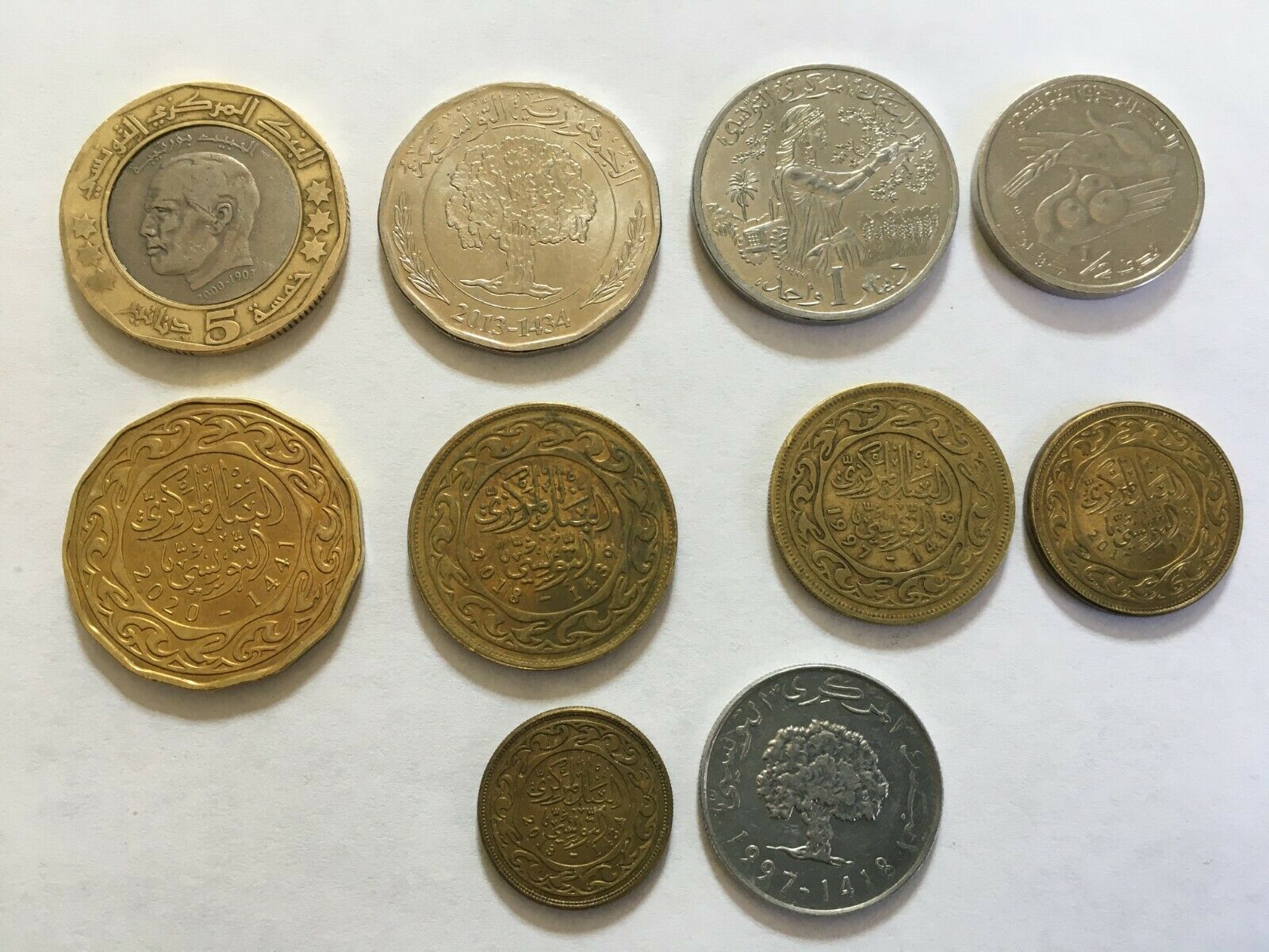 Tunisia 10 Coins 5, 2, 1, 1/2 Dinar - 200, 100, 50 - 20, 10 & 5 Millim Lot 8885